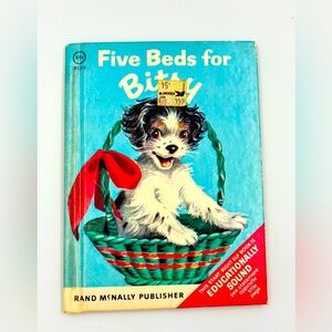 Five Beds For Bitsy by Ian Munn Vintage 1950 HC Rand McNally Junior Elf
